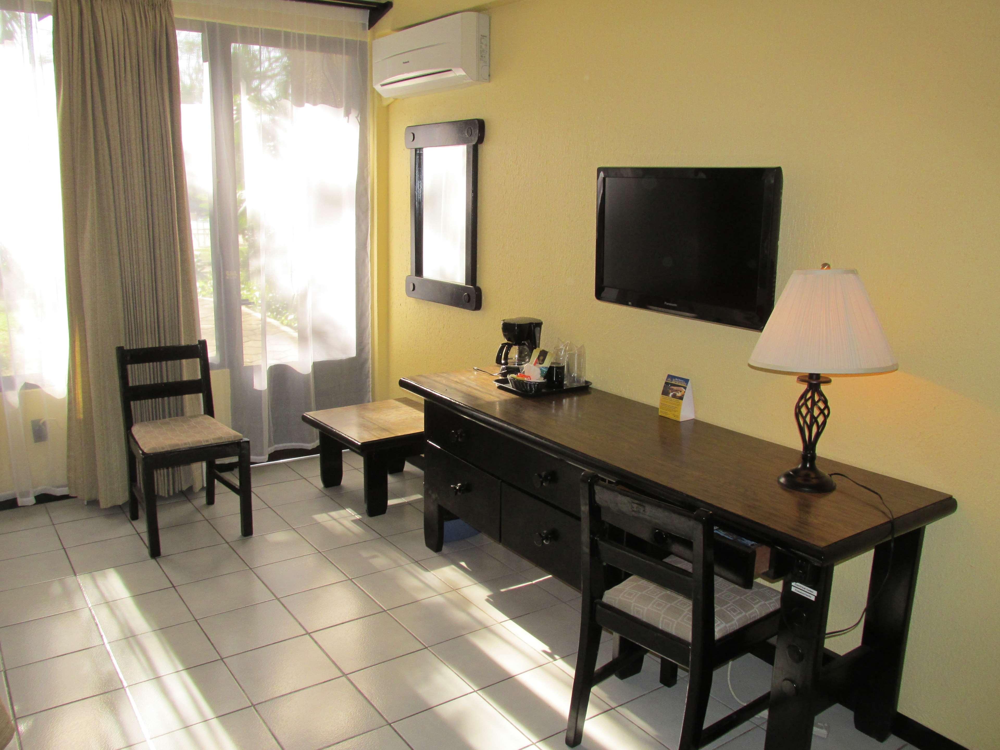 Best Western El Sitio Hotel&Casino Liberia Exterior foto